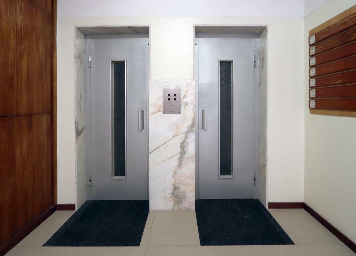Hm - Living Batalha Square 1 Apartment Порто Екстериор снимка